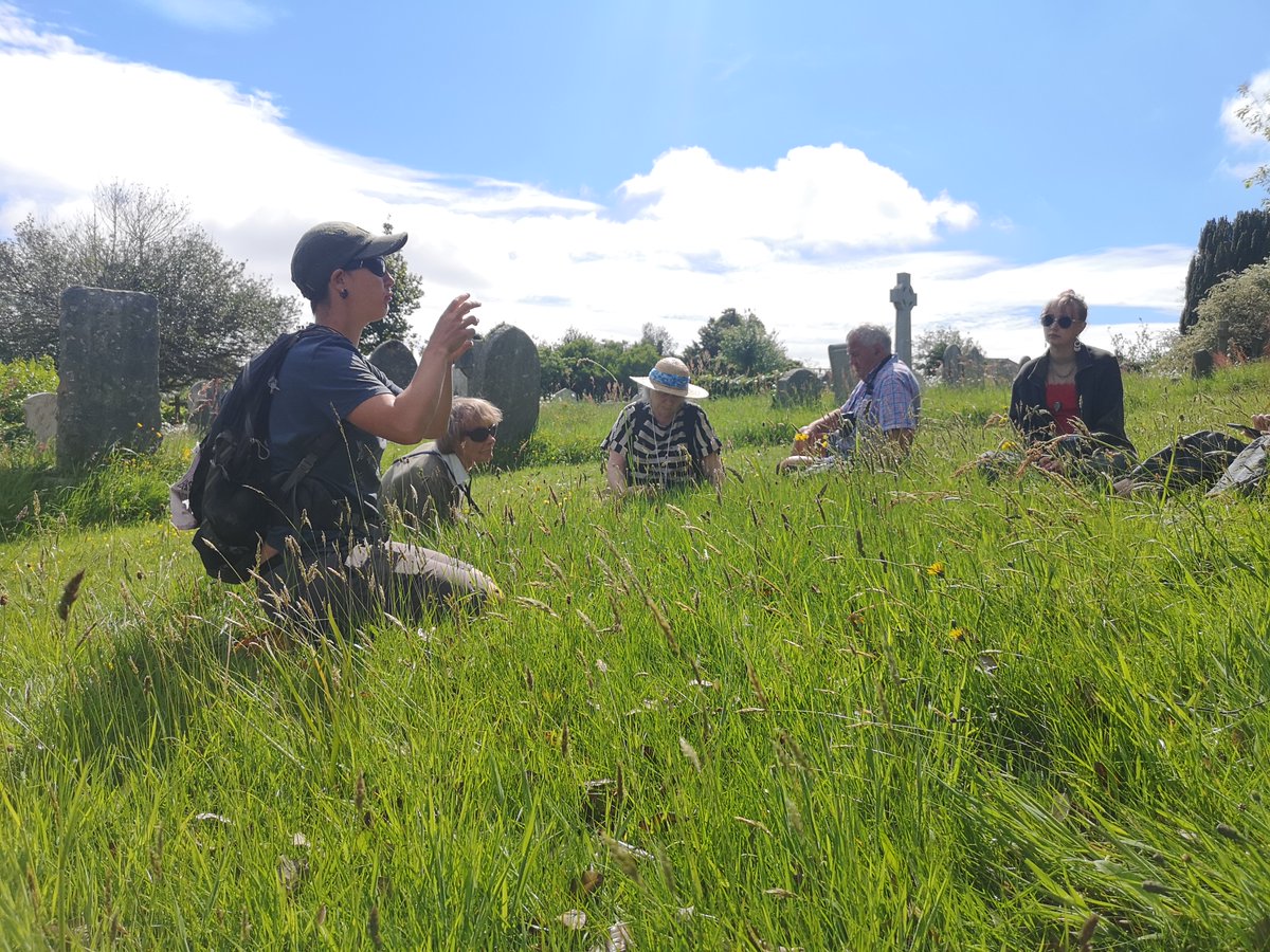 Good morning and isn't it lovely to see the sunshine! If you are interested in joining our team, we are looking for a Project Manager for our exciting project 'Our Digital Ancestors'. More information here: caringforgodsacre.org.uk/we-are-hiring/ @HeritageFundUK @HistoricEngland