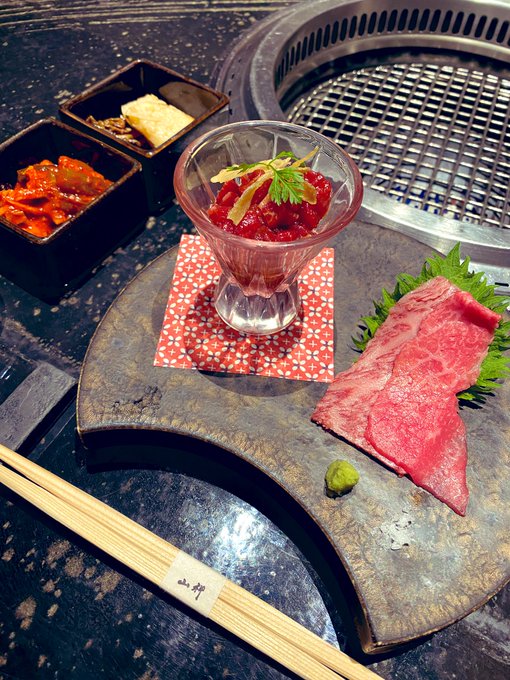 今年やりたい100のこと 31.高級焼肉を食べる https://t.co/il3BDlyiS7