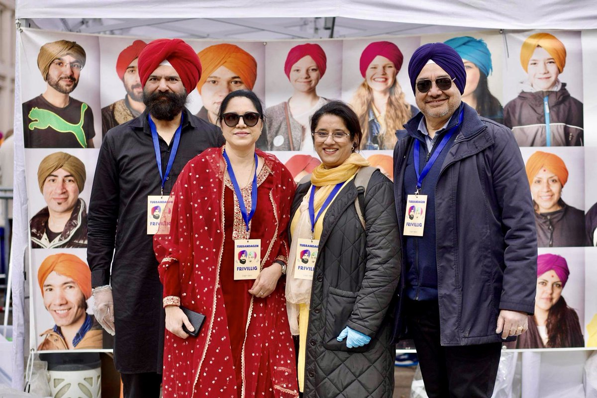 Yesterday #Norway celebrated annual #TurbanDay, #Turbandag, in Oslo! Amazing 15th year in a row! Nice gathering, smiling colorful people, delicious free food, and sunshine! Thanks to everyone who participated, contributed and made this successful. #Sikh #Vaishakhi #turban
