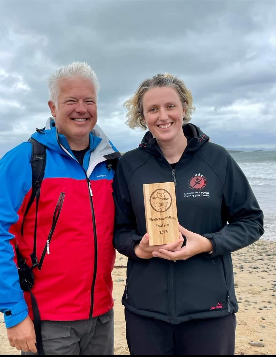 Weatherman Walking returns tomorrow night with 8 new and wonderful walks. Tomorrow I'm on Anglesey walking from Aberffraw to Rhosneigr. I visit St Cwyfan's church, try out a beach sauna and present a local hero award. Watch on @BBCOne Wales Monday 7pm and on @BBCiPlayer 😁