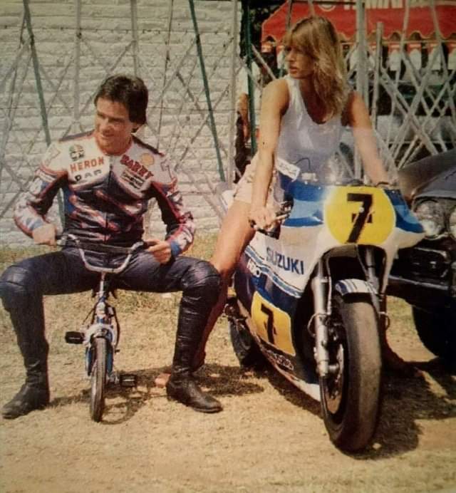 #Sheene <a href="/Rockstarscars/">Rockstars Cars</a> <a href="/gott_julie/">Jules .🎶🚗🛩🎸</a>