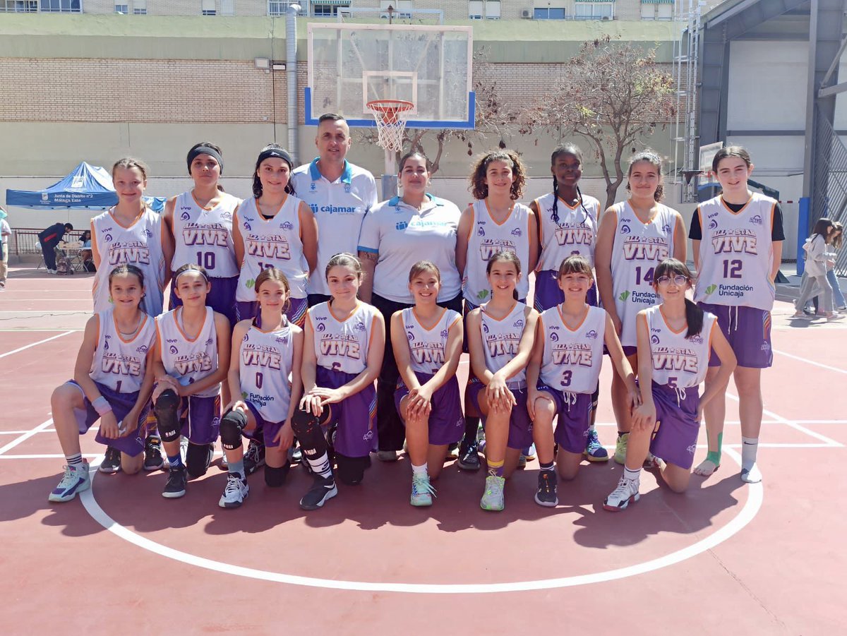 cbalmeria's tweet photo. Vaya añito el de nuestras MINIS. 
Ya están en semifinales de EL All Star Vive, organizado por el @cbelpalo , que reúne  a los mejores equipos de Andalucía de la categoría minibasket femenina . 
¡ A seguir disfrutando! 🏀 
#CBAclubdecantera https://t.co/P4FvK81G0r