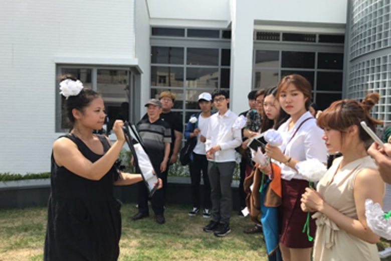 2024年11月1日~11月23日に韓国釜山にて開催される［EATI24 in BUSAN ］に参加する舞台俳優を募集します。
eastasia-ti.org

韓国、台湾、日本の3カ国から演出家、俳優等が参加し、3チームに分かれ開催地にて滞在しながら創作するプログラムです。