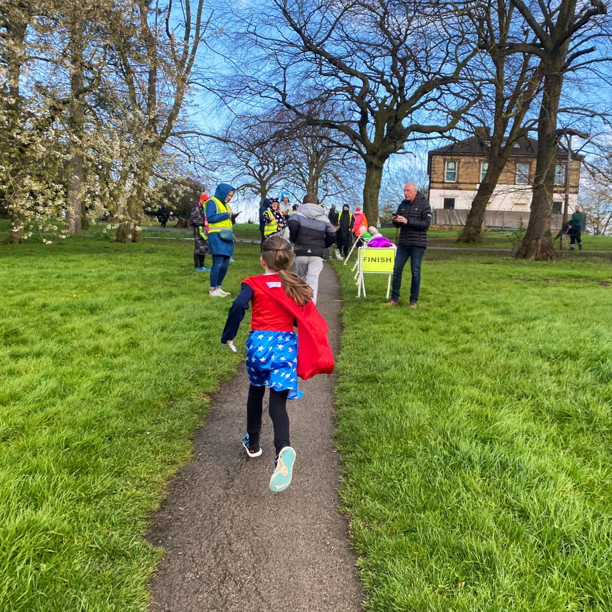 Who joined us at junior parkrun? 😊 🌳 #loveparkrun