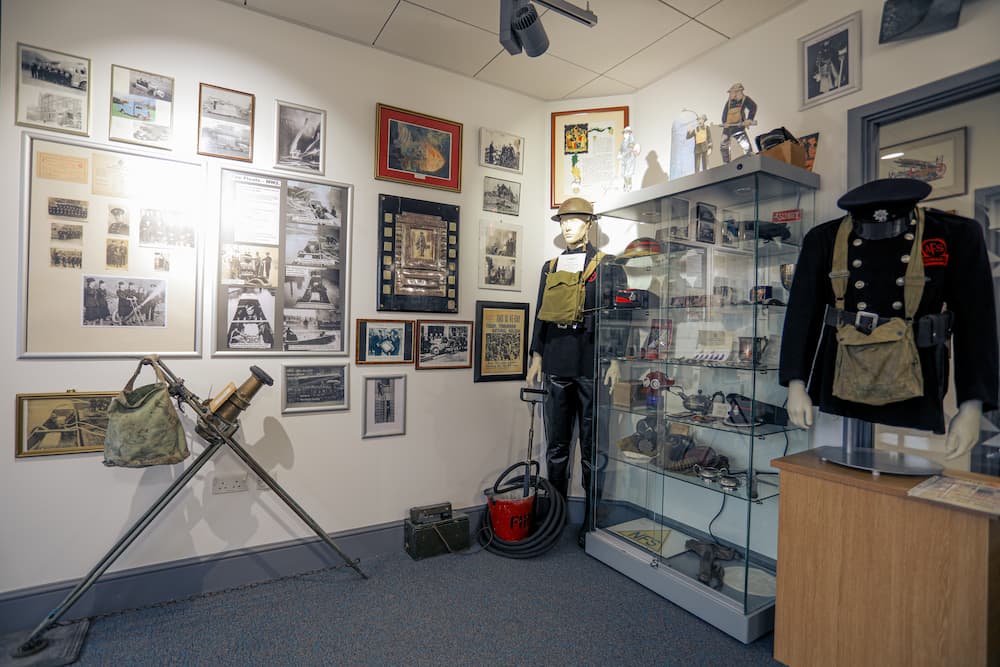 WestMidsFire's tweet photo. Our @WMFSHeritage Group has an excellent museum display at @WMFSAston, documenting our history and much more 🚒 🚒 

Read all about their work, opening times, and how to contact volunteers on our website: https://t.co/MV9oY11Kg6

#WeAreWMFS https://t.co/8KDpFoblB4