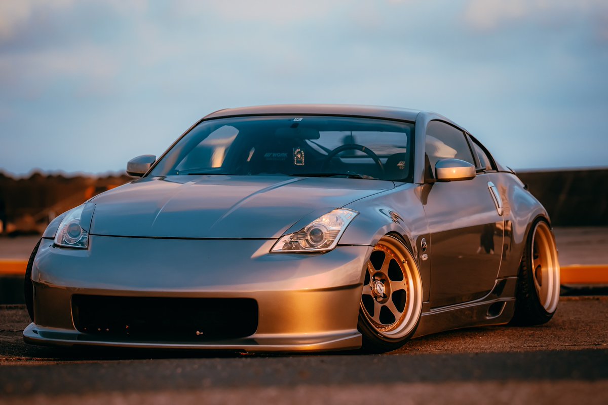 ryuya_350z's tweet photo. 🛠️New Style🛠️

ホイール
work MeisterL1  F11j  R12j
ブラッシュド
ディスクカラー変更
ピアスボルト金

足回り
チャクリキ326Power
FアッパーT-DEMAND
RアッパーT-DEMAND
R３点メーガンskid

内装
グッドガン× workフルバケ二脚

外装
ingsダックテール
ingsフロントバンパーN-SPEC
(ワンオフ加工) https://t.co/3MVenHZjcC