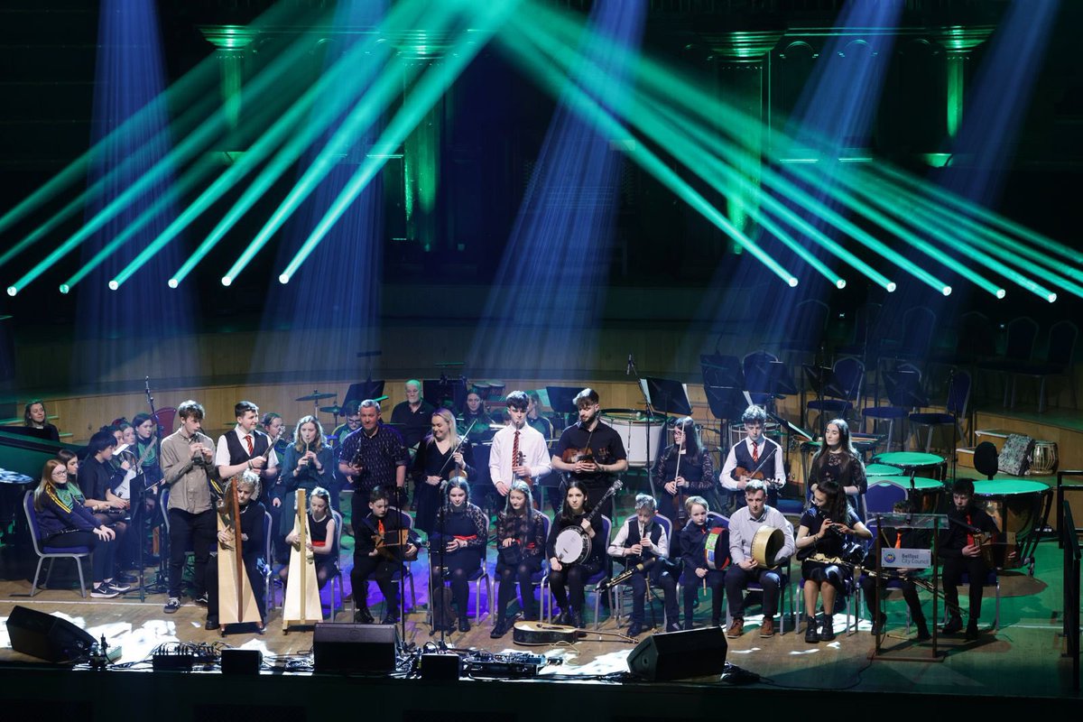 Junior Minister Aisling Reilly attended a reception hosted by the Lord Mayor of Belfast at City Hall, ahead of Croí na Cathrach – Heart of the City event @UlsterHall on Saturday evening. The event brings the city’s emerging & traditional musicians together to perform a selection