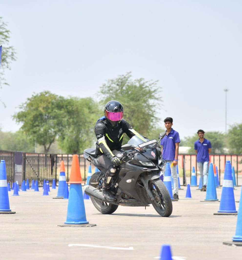 India_Yamaha's tweet photo. Thank you, Lucknow, for joining us for an unforgettable weekend of fun
#Yamaha #CallOfTheBlueWeekend #YamahaMotorIndia #YamahaRacing #COTBLucknow https://t.co/cXN1W54Cfx