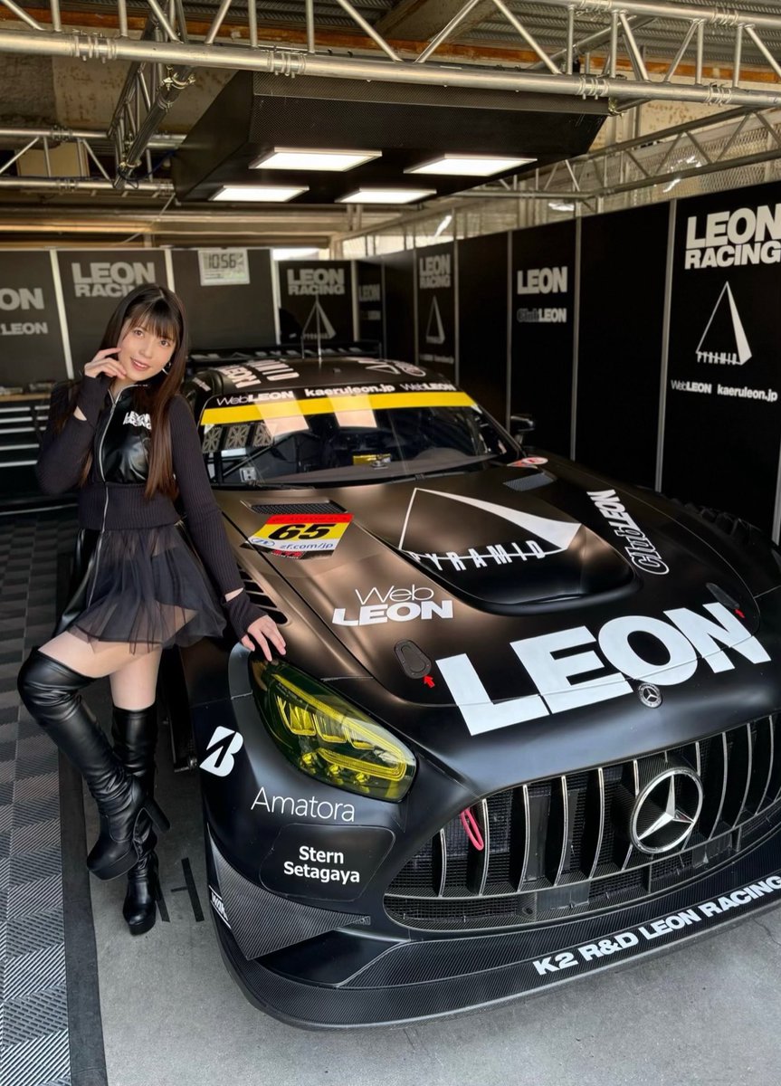 私たちLEONRACINGLADYと一緒に 応援ありがとうございました🖤🤍 次戦は
