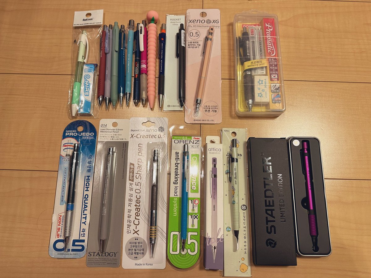 rein_MP's tweet photo. 韓国へ行った時の購入品 https://t.co/ocD4VxXZZK