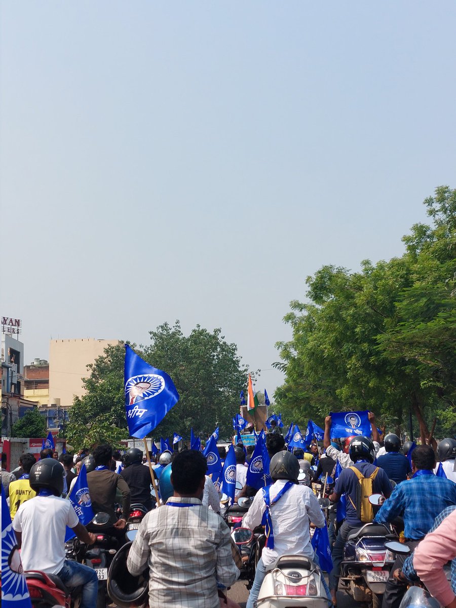 SanjayKumarKHR's tweet photo. Participated in the Bike Rally in Bhubaneswar on the occasion of Ambedkar Jayanti, from Master Canteen Square to the Dr. Ambedkar statue at AG Square.
#AmbedkarJayanti2024 
#JaiBhim https://t.co/C2qn9tKzzV