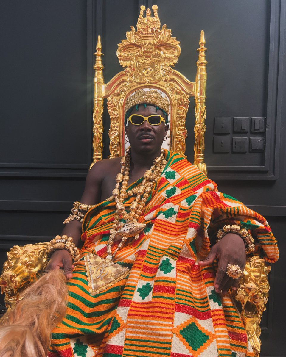 « EP VI SRÊ » est maintenant disponible à 2000 Fcfa; Contactez le +228 99 50 84 77 pour l'acheter.

⚜️⚜️⚜️OUT NOW⚜️⚜️⚜️
Folidjanta - Tronpa dispo sur YouTube 🚀