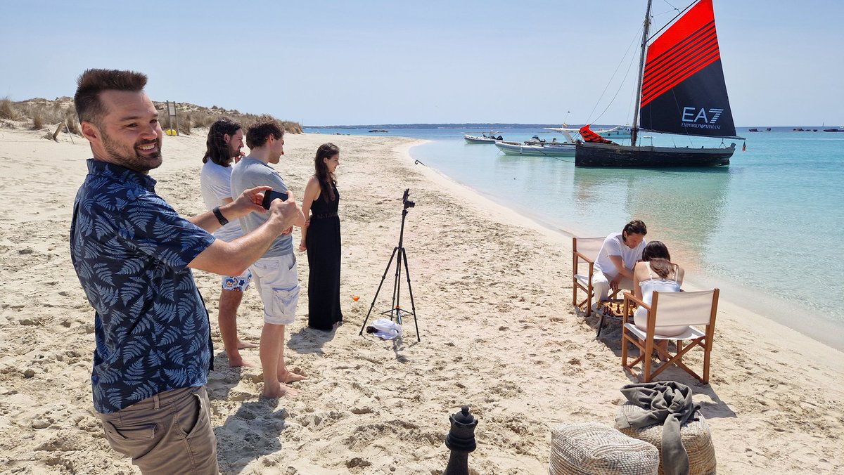 SunwayChessOpen's tweet image. We may not have the best event, but we&apos;re surrounded by the best photographers! 😊
@davidllada
@EuropeanChessTV 
@TarjeiJS 
#ChessInParadise