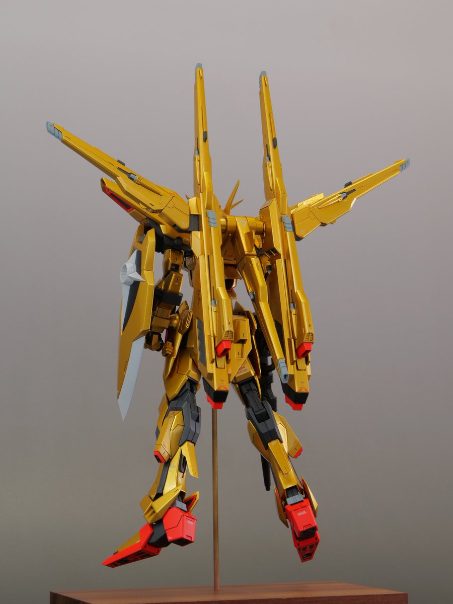 1/100アカツキガンダム 撮影しました！ 1/100キットをベースにミキシング、プラ板工作、3Dプリンターなどなど手段を問わず、自分の理想を追求し作製しました