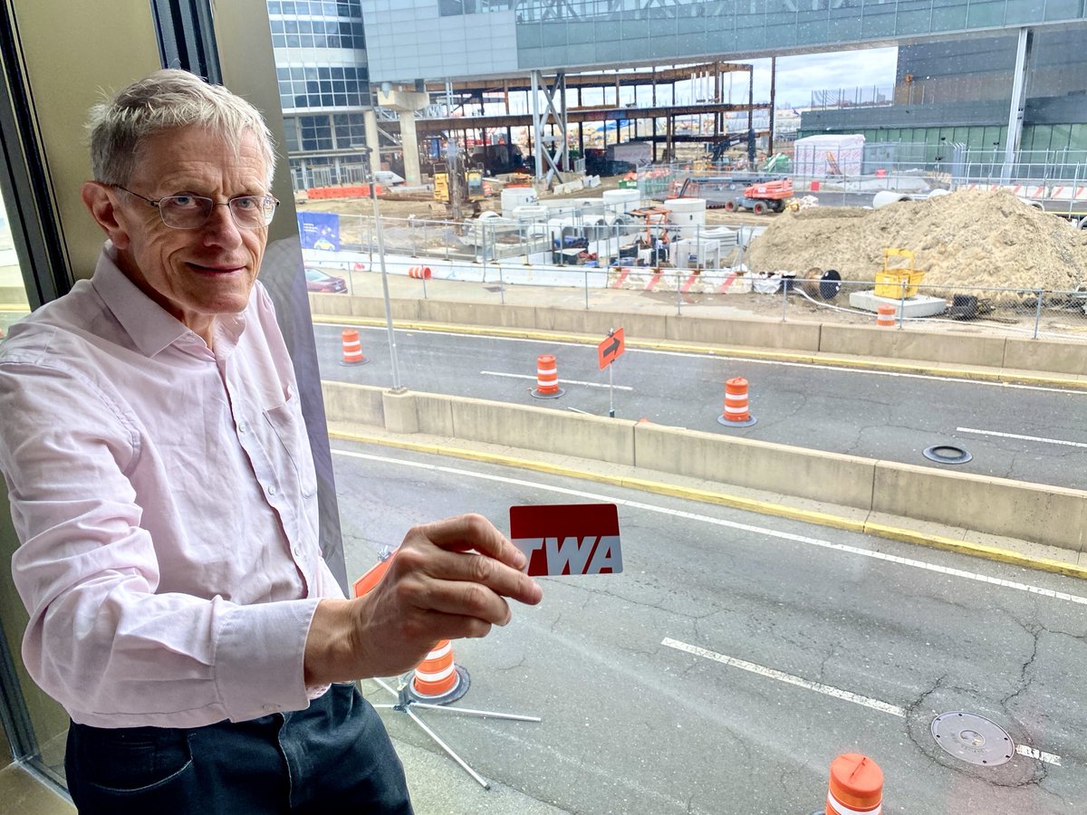 Simon Calder tweet media