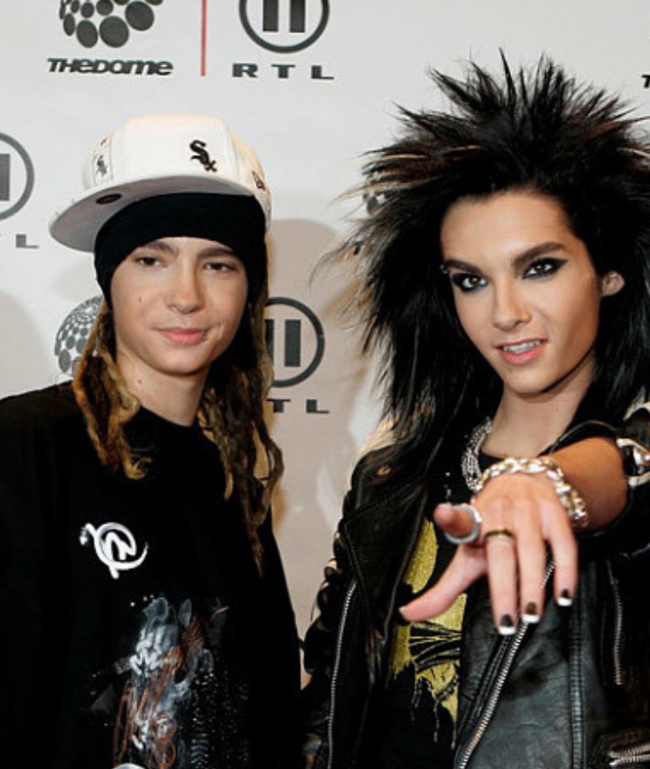 GOLDEN RETWEETER🦮 tweet media