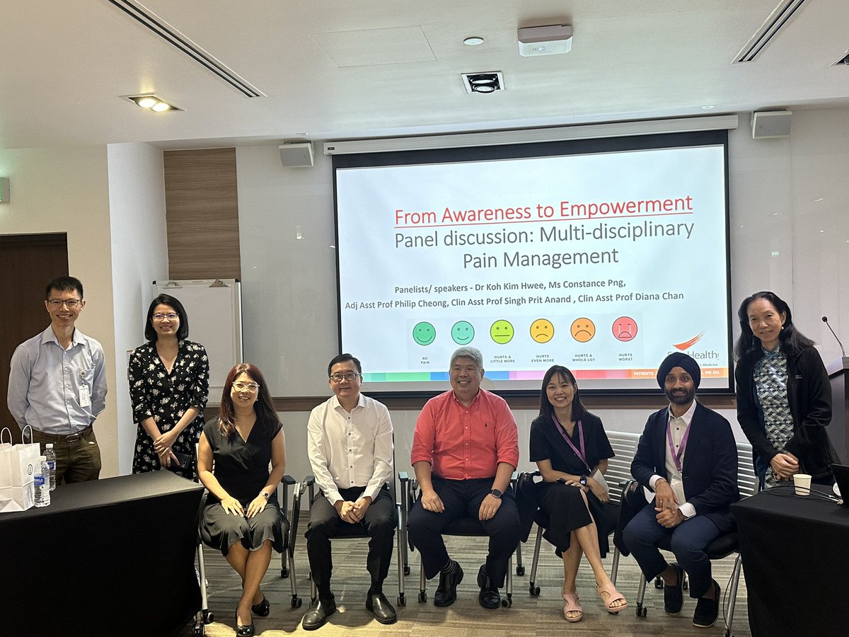 Eventful week w opening of the @SingHealthSG Duke NUS Pain Centre by Sr Minister of State, SG @jputhucheary and a well attended symposium about ‘MultiD pain management’ between tertiary centre and community. Panel had doctors, Physio & PT. “From awareness to empowerment”