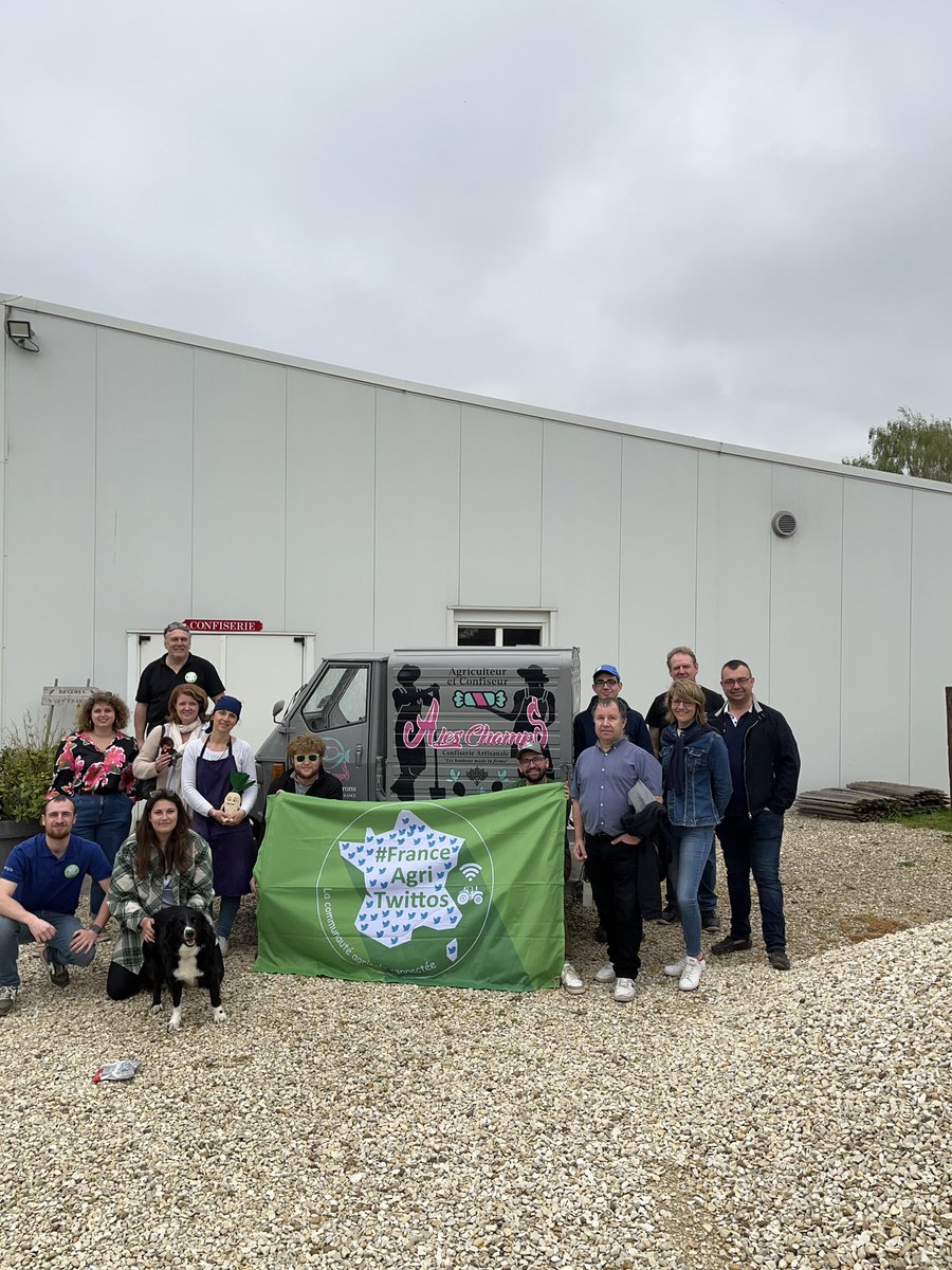 Merci pour l’accueil Sophie et <a href="/sebloriette/">Loriette sebastien</a> !

Les bonbons sont excellents, surtout le parfum biscuit rose ! <a href="/bonbondeschamps/">A' les Champs</a> 🍬

<a href="/FrAgriKiki/">FrAgriKiKi</a> et <a href="/_MissBetter/">Miss Better</a> sont présents !

🌐 a-les-champs.fr

#RencontreRegionaleFrAgTw #FrAgTw