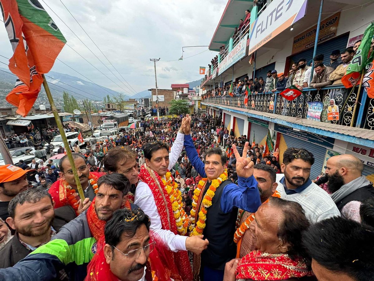 BJP4JnK's tweet photo. BJP's Mega Rally at #Khellani, Doda.
#PhirEkBaarModiSarkar
#AbkiBaar400Paar https://t.co/kLp5f1Rp2d