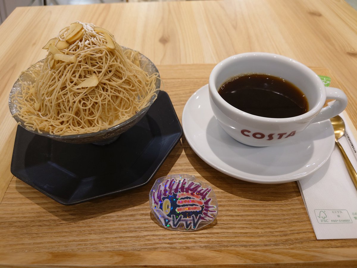 Dr_Unibon's tweet photo. お仕事中の緩やかなお楽しみ!
#アズレンスイーツ部
#CCafe
和栗モンブランとホットコーヒー!
冷たいモンブランとあったかコーヒーでさいつよに見ゆる
ホットコーヒーはおかわり無料!
#キエフ 「いいよね、指揮官。あーん……」 https://t.co/0N1OfOybrK