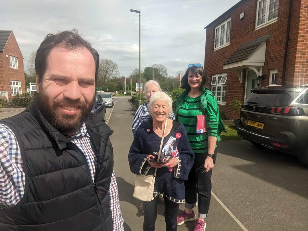 Two great sessions in Hardwick & Calthorpe & Easington on Saturday. Residents sick of Conservative failure to deliver their promises. #Labour