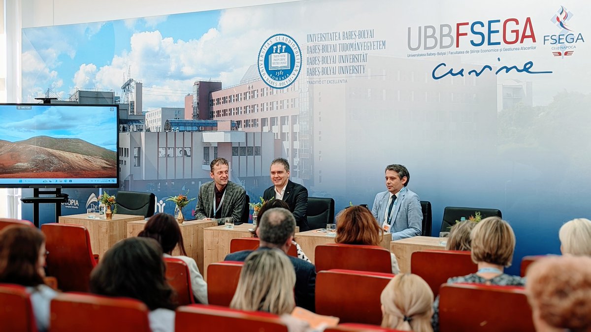 The #15th edition of the international conference "Marketing - from information to decision" was a success! Thanks to keynote speakers Susanne Adler (LMU Munich) and Jan Millemann (HS Nordhausen) for the insightful talks, and attendees for the engaging discussions. #MID #UBBFSEGA