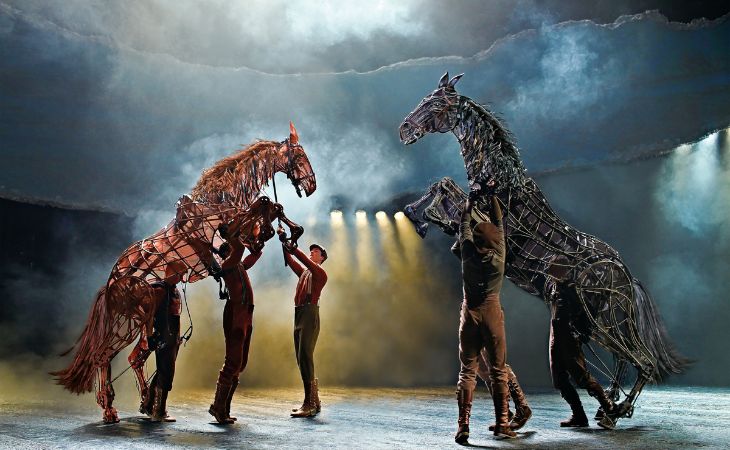 NEWS: FURTHER DATES ANNOUNCED FOR WAR HORSE UK & IRELAND TOUR Find out more here ➡️ shorturl.at/tRTY8 Keep up-to-date with all the latest theatre news below⬇️ thetheatrecafe.co.uk