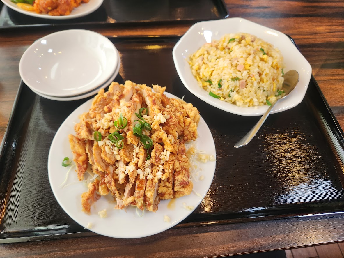 ainoHc's tweet photo. 今朝82.5kg 記録更新。
食事の制限を強くかけても、緩くしてもほぼ変わらないように停滞し減る時は減る。
3歩進んで2歩下がる。
やっぱりただやみくもにカロリー制限せず続けられるものにしよう。酒量の制限は必要だ。
#ダイエット
 #Twitter断酒部 https://t.co/0Bo7X2WtjC
