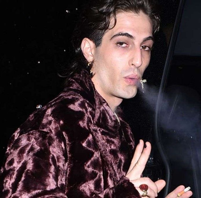 ✩°｡⋆⸜ 🎧✮₊˚⊹♡