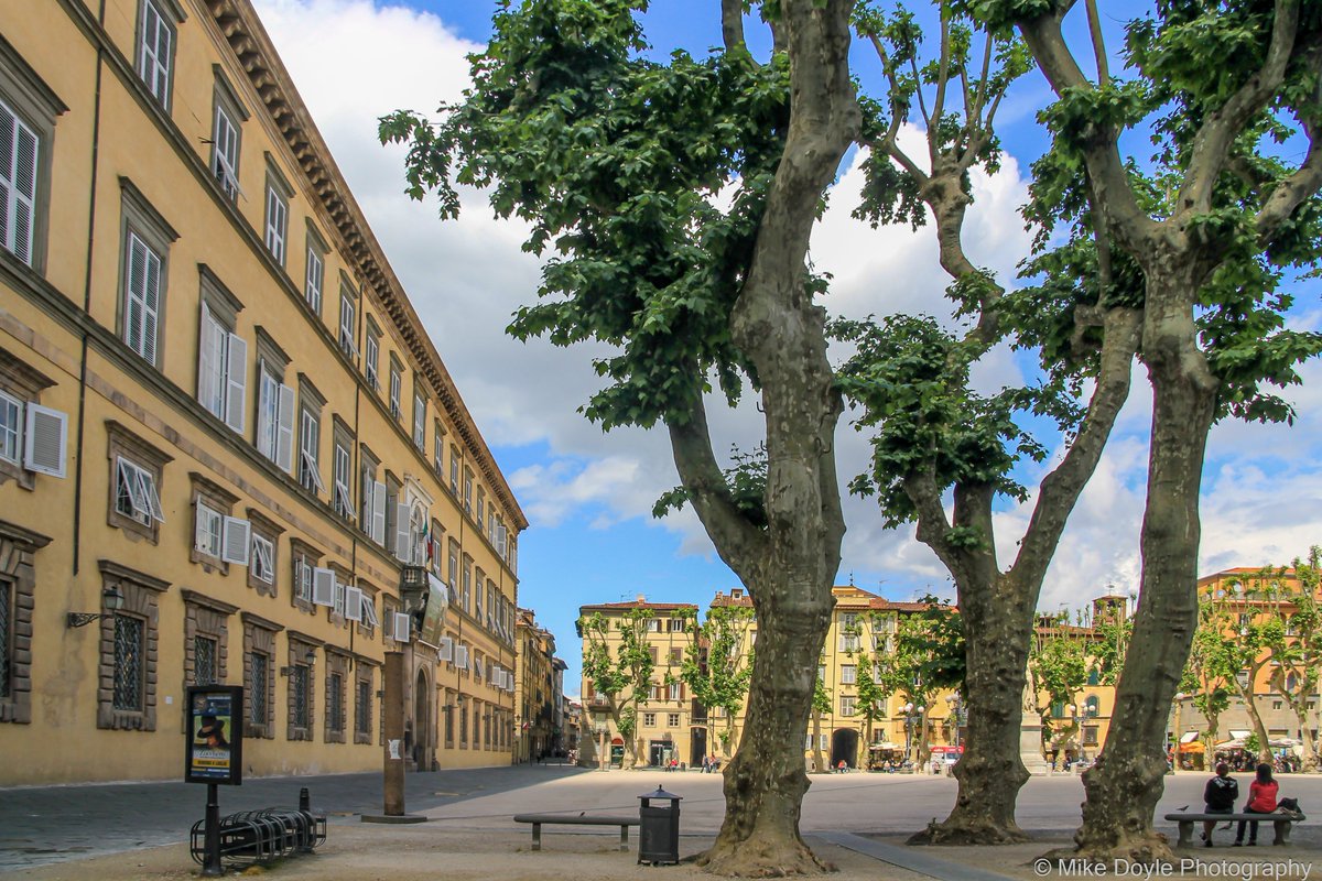 Piazza Napoleone, Lucca, Tuscany.

#Lucca #Tuscany #Toscana #Italy #Italia #landscape #landscapephotography #travel #travelphotography #photo #photography #photooftheday #architecture #architecturephotography #cityphotography