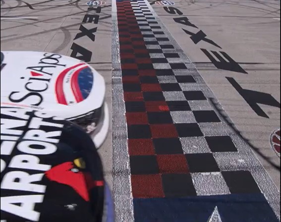 SoyMotor's tweet photo. 😯 ¡Sólo dos milésimas de diferencia!

👀 ¡Menudo final de la Nascar Infinity de Texas!
➡️ Esta fue la diferencia entre San Mayer y Ryan Sieg al cruzar la meta en la carrera https://t.co/ezmY3QvTqT
