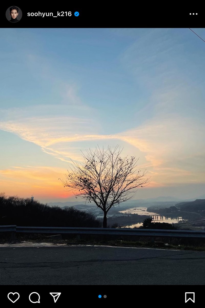 ivyshells's tweet image. baek hyunwoo udah upload pohon ubinya hong haein