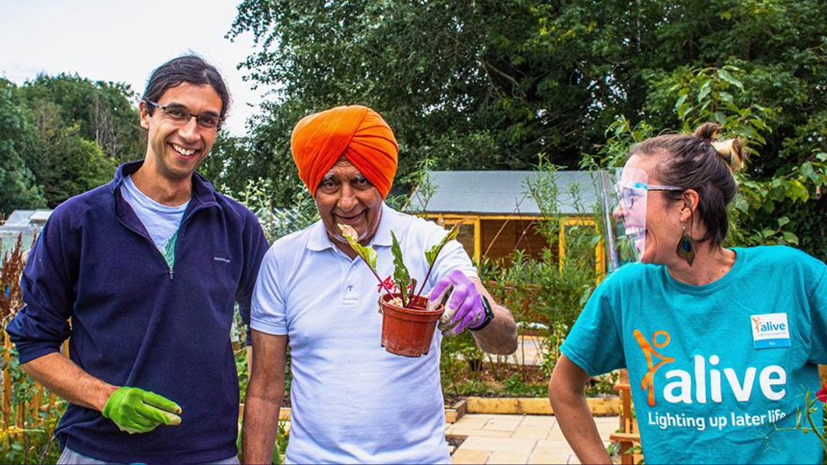 It’s National Gardening Day! 🌿 

For over 10 years, Bristol charity Alive, has run gardening sessions for those living with dementia and recently in 2021 they started a dementia-friendly allotment in Brentry.

Read more about Alive here: spkl.io/60134FVqh