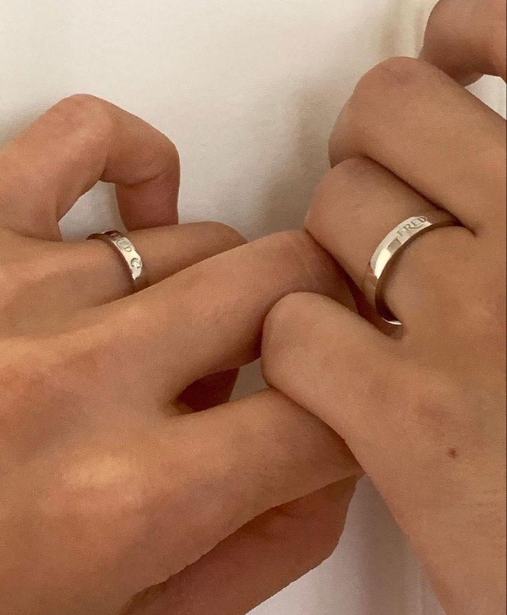 asyourpromise's tweet photo. he says 'yes' https://t.co/THfoteXypY