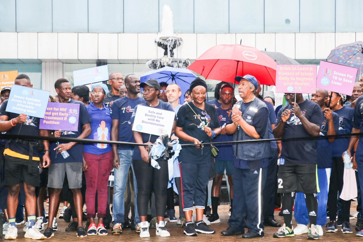 MakSPH's tweet photo. We're happy to join partners in the a #Walkathon organized by @WHOUganda in commemoration of #WoldHealthDay to advocate for the right to health. 
@Irish_Aid @WHOUganda @MinofHealthUG @eu_echo @tegegny @RhodaWanyenze 
#WorldHealthDay2024 https://t.co/ynpO7BInen