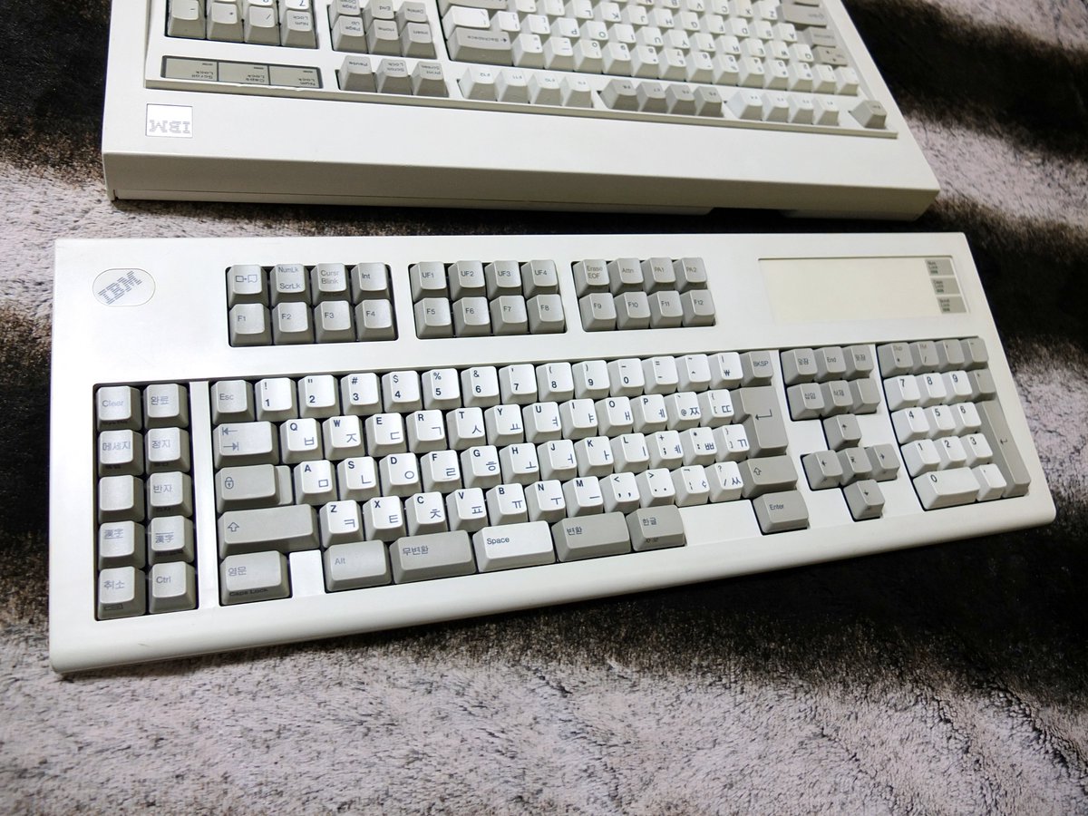 IBM JAPAN 5576-001
#KEEB_PD #KEEB_PD_R193
#IBM #IBM5576
#keyboard #キーボード #키보드
#mechanicalkeyboard