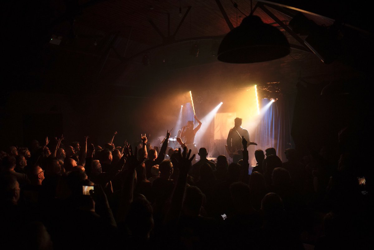 I remember thinking when we first played @thetradesclub as a support band, wouldn’t it be amazing to sell this place out one day as a headline & last night that 100% came true! 📷 @simonmicwalker