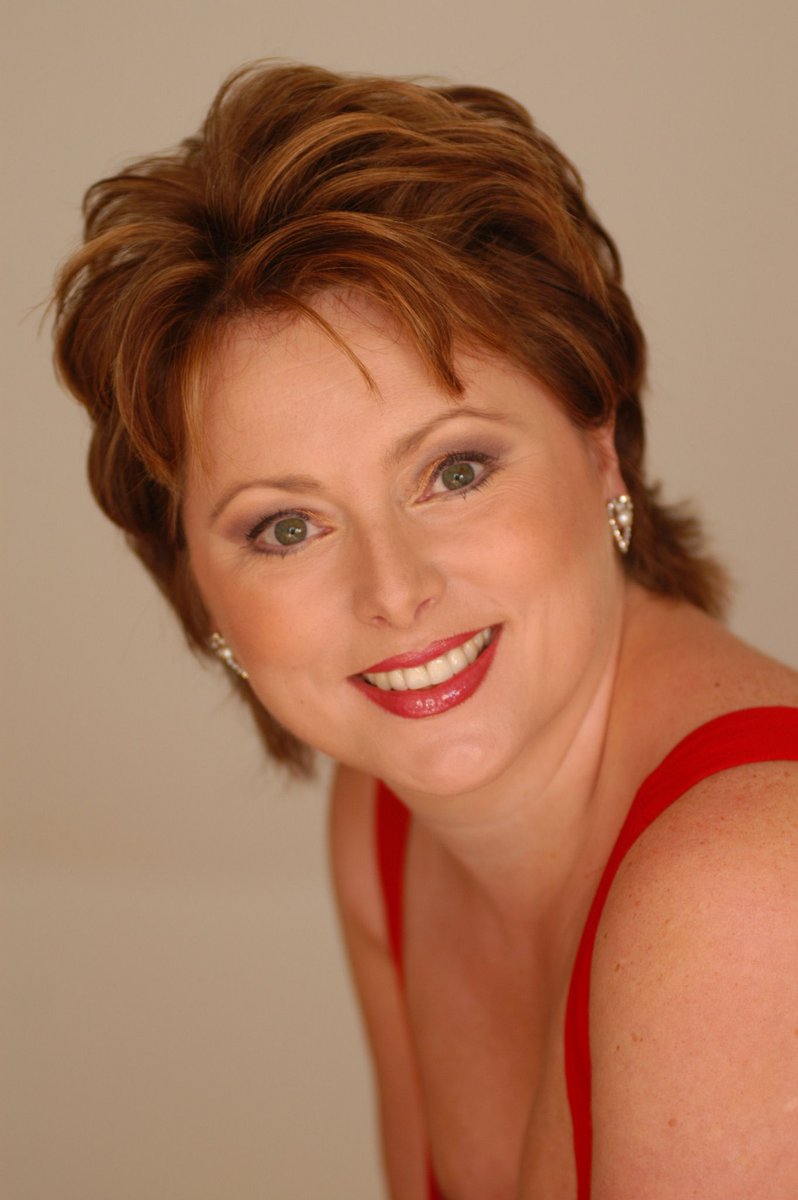 We are so excited that our wonderful Festival Patron, Rebecca Evans will be singing with us this summer at the 10th anniversary festival! 29th June 12.15pm Schubert Shepherd on the Rock 29th June 7pm Gala Concert - last scene from Strauss Capriccio. penarthchambermusicfestival.org.uk