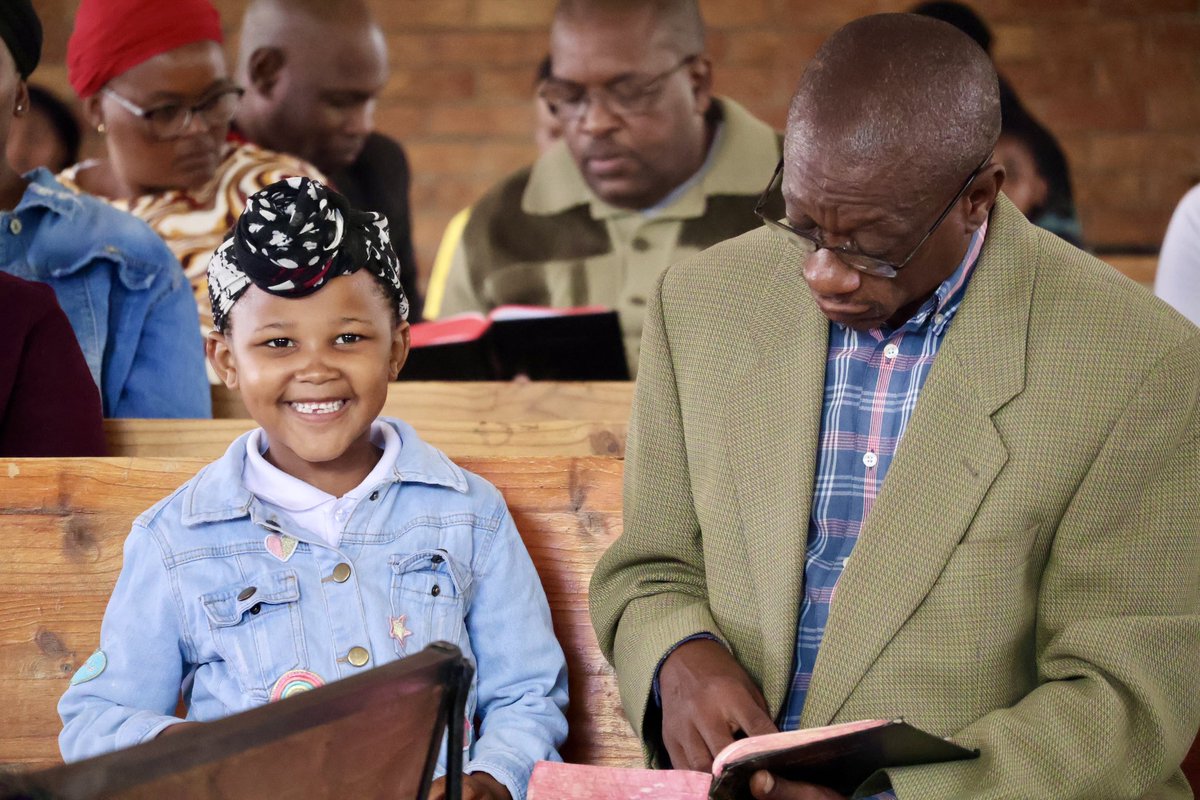 NW ELECTIONS CAMPAIGN TRAIL

NW ANC Provincial Chairperson, Cde Dumile Maloyi is accompanied by the NW ANC PEC Spokesperson, Cde. Tumelo Maruping in attendance of a church service at the Uniting Reformed Church (URC) in Lichtenburg, Ward 01, Ngaka Modiri Molema Region.#VoteANC 🗳