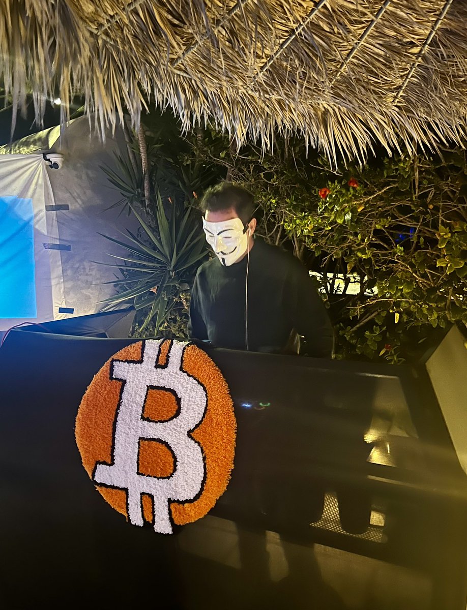 #Halving2024 #loveisbitcoin #santorini