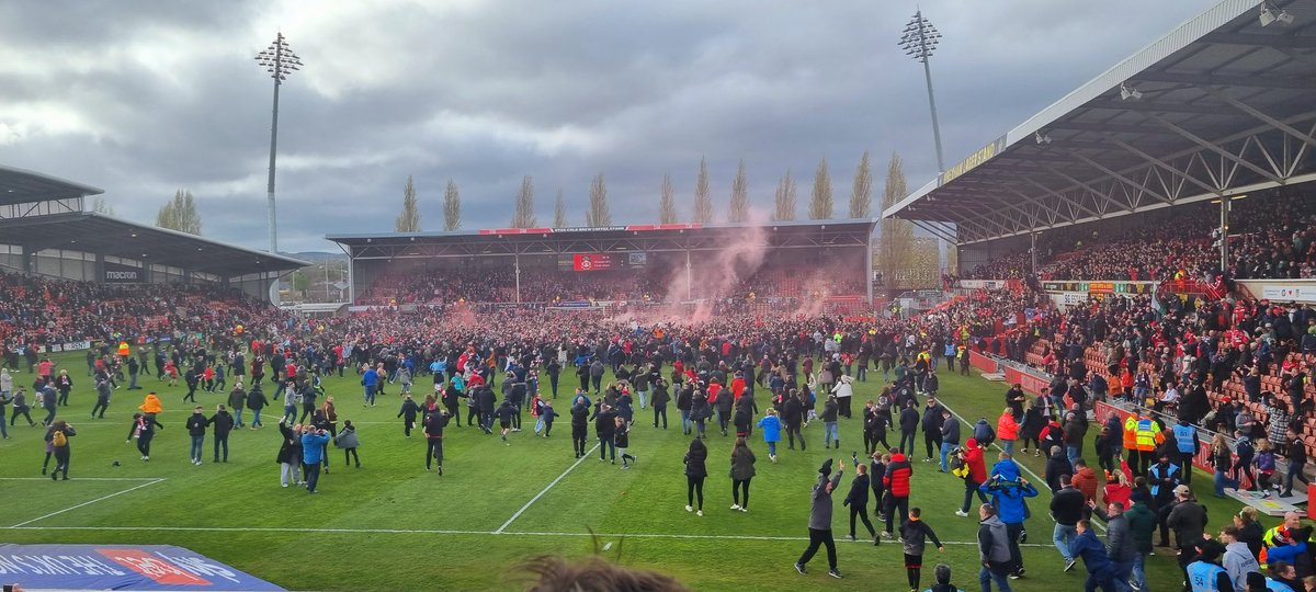 We did it again!! <a href="/Wrexham_AFC/">Wrexham AFC</a> ❤️❤️