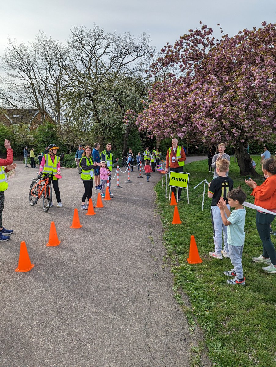 🎉🎉 It's a record!! 🎉🎉

135 finishers at Peckham Rye junior parkrun this morning - an attendance record for our event at run #79. Thanks to everyone who turned out, runners, volunteers and supporters.

Shall we do it all again next week? Reckon so!

#loveparkrun #runPeckhamRye