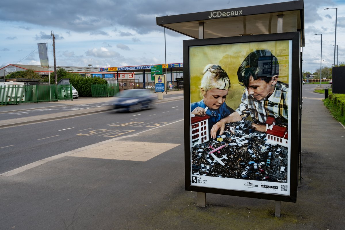 'The Gallery an Artichoke Project - HEYDT' . @SamHeydt / @artichoketrust . @JCDecaux_UK . #ooh #outofhome #advertising #oohmedia #oohadvertising #advertisingphotography #hull