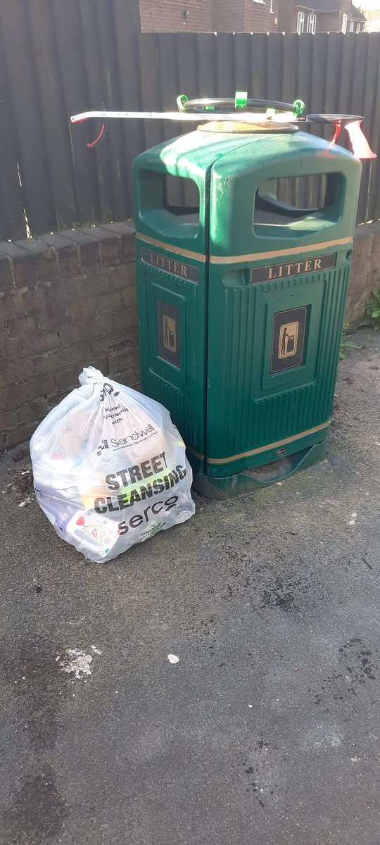 Colin, our early Sunday riser who goes above and beyond to keep our community clean and green! Not only does he pick up litter to get in his daily steps, but he also works tirelessly at our allotment. 
#adoptastreet #volunteeringisfun
#litterpickingiscool @Servo @sandwellcouncil