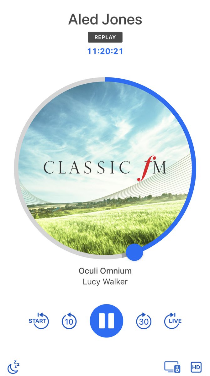 What a lovely surprise this morning! Wonderful to hear my Oculi Omnium sung by the Ramsey Singers. Thank you @realaled ! ☺️