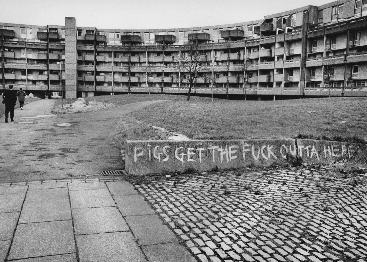 Brilliant Photos of Hulme - 1980s and 1990s - #manchester buff.ly/3VVFDrm