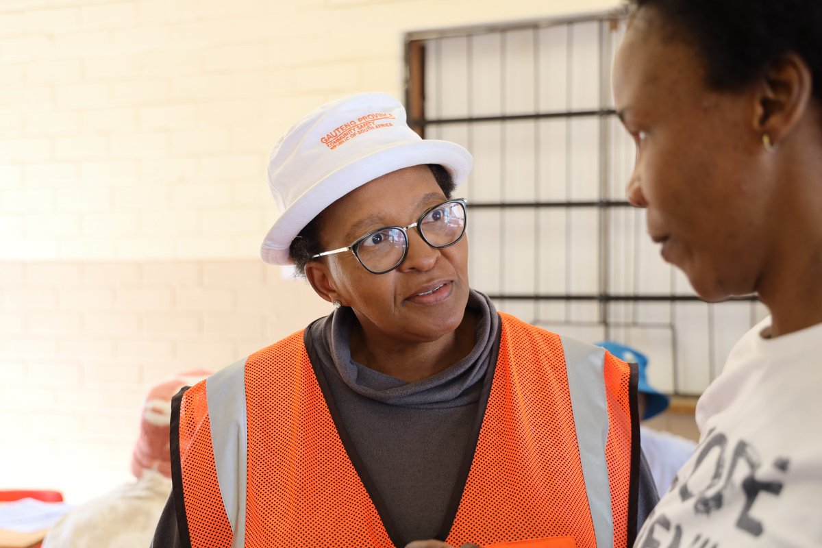 The @GP_CommSafety MEC, Faith Mazibuko overseeing registration for #iCrushNeLova jobs and skills programme at Anchor comprehensive high school, Meadowlands. #GrowingGautengTogether