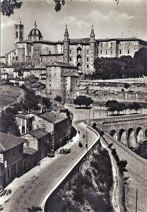 FOTOTECA Città di Urbino, foto della prima metà del XX secolo.