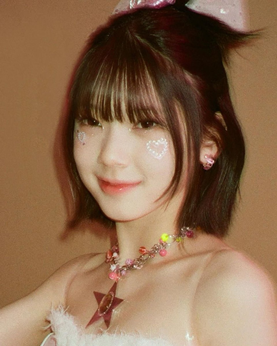 kotoko knew that this was one of my fave looks of her so she posted them for me 🥰😌🫶🏼💕