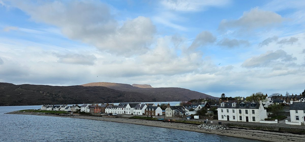 A flying visit to Inverness for an 80th birthday lunch. Now heading home on the ferry. #CalMacFerries #Ullapool #SundaySailing #SpecialOccasions